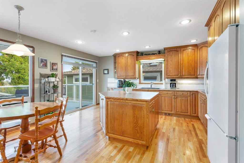 MLS® A2256006 - 83 Oberlin Avenue  in Oriole Park Red Deer, Residential