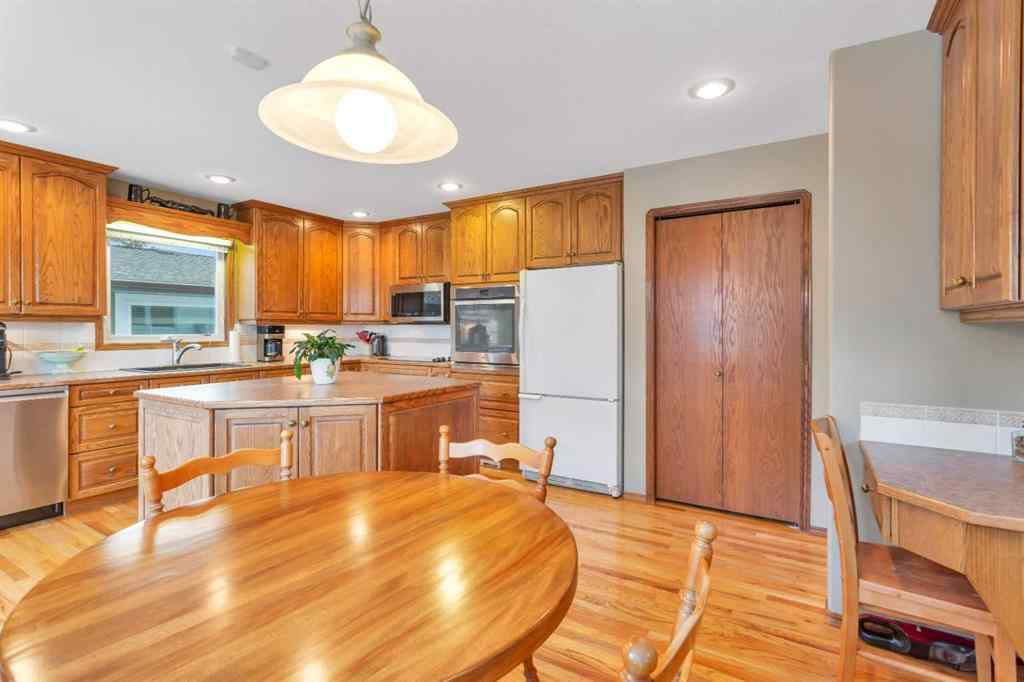 MLS® A2256006 - 83 Oberlin Avenue  in Oriole Park Red Deer, Residential