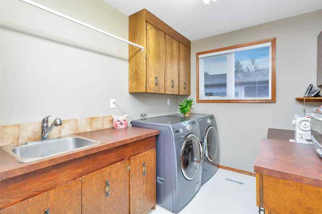 MLS® A2256006 - 83 Oberlin Avenue  in Oriole Park Red Deer, Residential