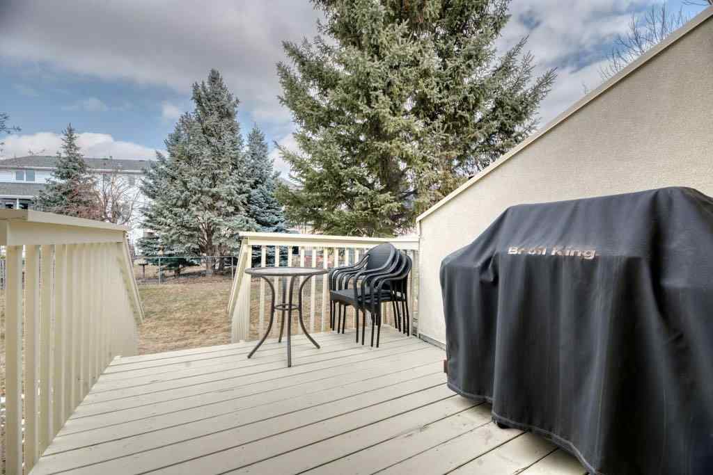 MLS® A2256007 - 145 Lakeside Greens Place  in Lakeside Greens Chestermere, Residential