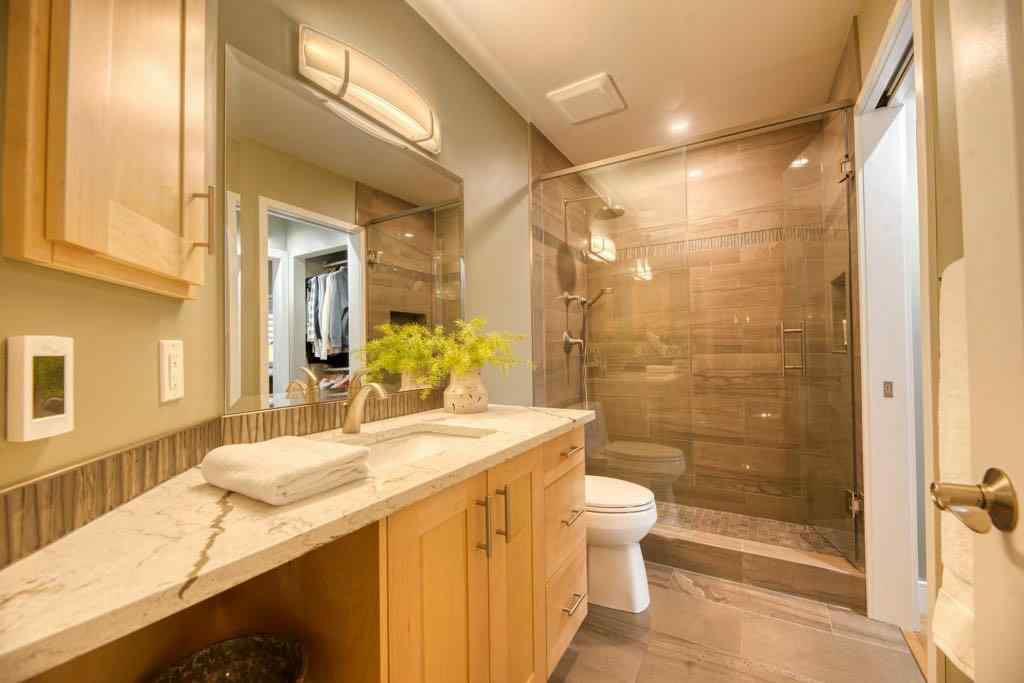 MLS® A2256007 - 145 Lakeside Greens Place  in Lakeside Greens Chestermere, Residential