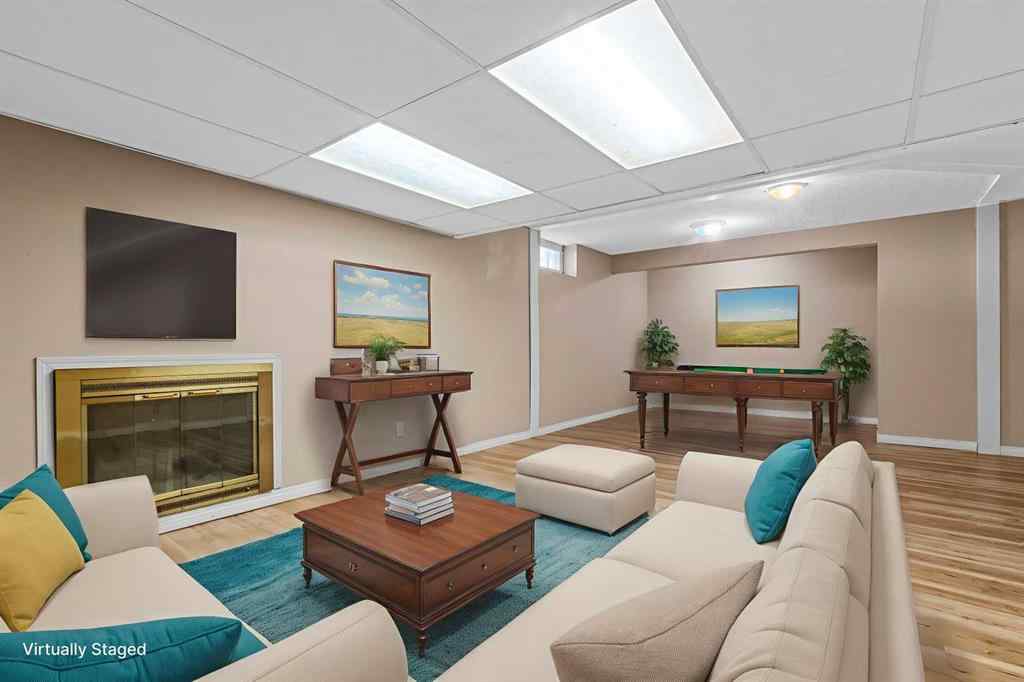 MLS® A2256008 - 320 Parkridge Way SE in Parkland Calgary, Residential