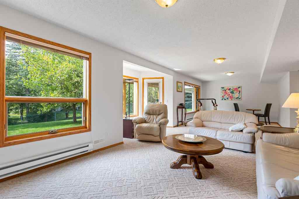 MLS® A2256011 - 102 Hampstead Close NW in Hamptons Calgary, Residential
