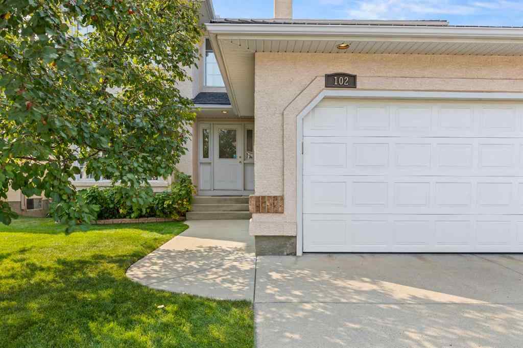 MLS® A2256011 - 102 Hampstead Close NW in Hamptons Calgary, Residential