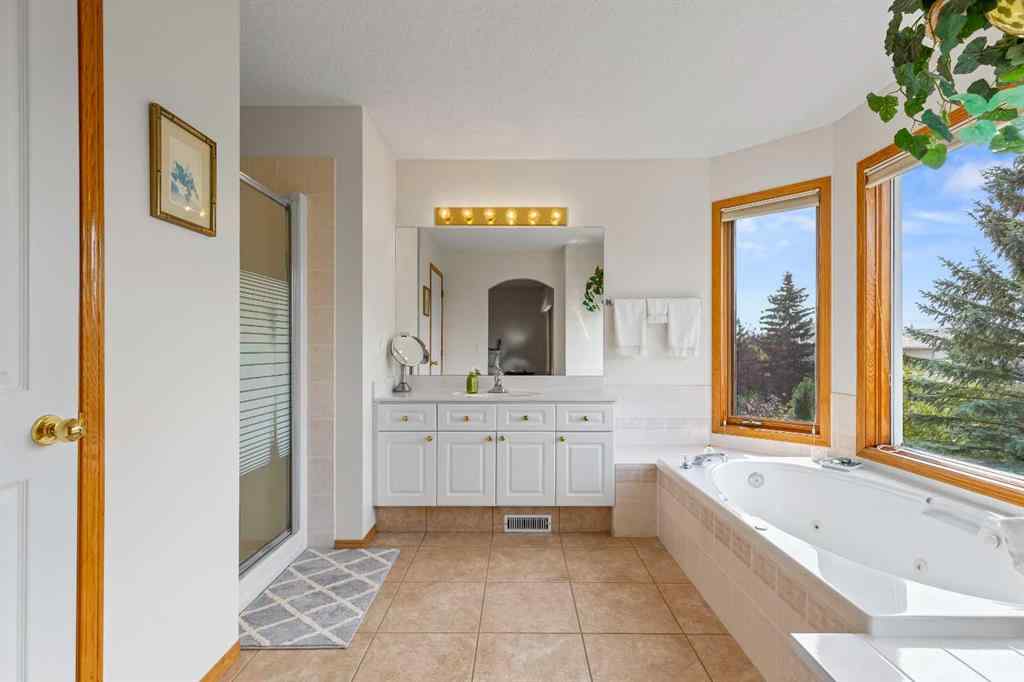 MLS® A2256011 - 102 Hampstead Close NW in Hamptons Calgary, Residential