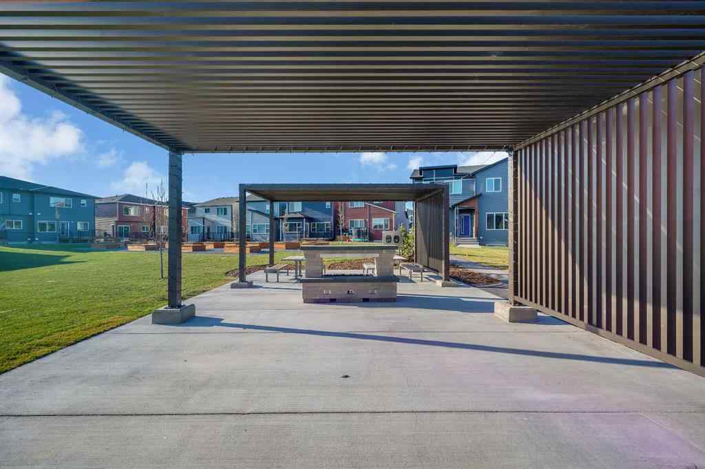 MLS® A2256013 - 152 Wolf Hollow Manor SE in Wolf Willow Calgary, Residential