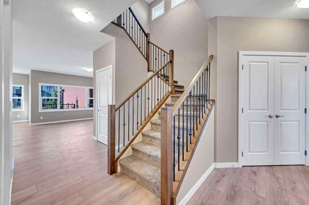 MLS® A2256013 - 152 Wolf Hollow Manor SE in Wolf Willow Calgary, Residential