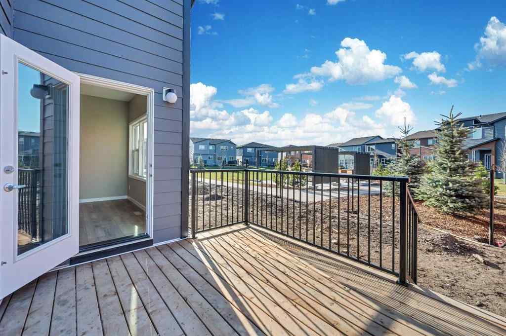 MLS® A2256013 - 152 Wolf Hollow Manor SE in Wolf Willow Calgary, Residential