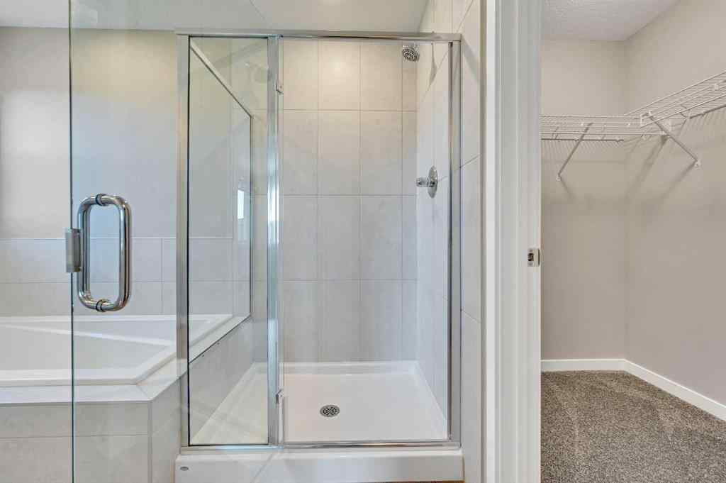 MLS® A2256013 - 152 Wolf Hollow Manor SE in Wolf Willow Calgary, Residential