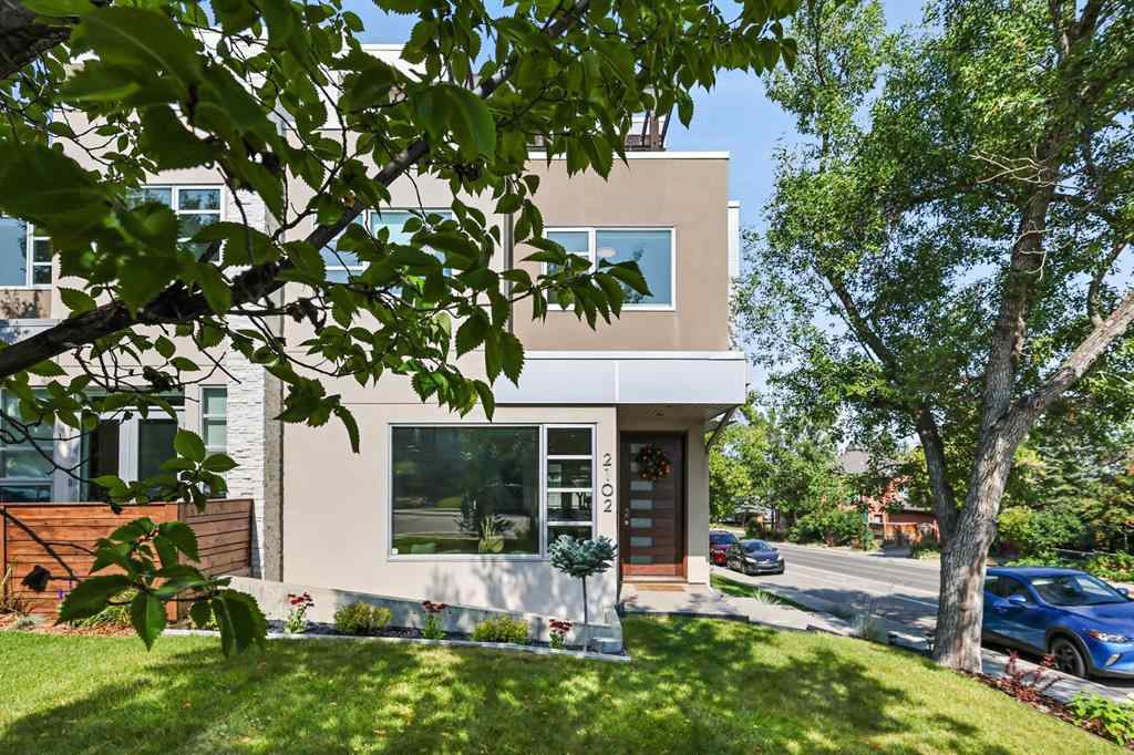 MLS® A2256014 - 2102 28 Avenue SW in Richmond Calgary, Residential