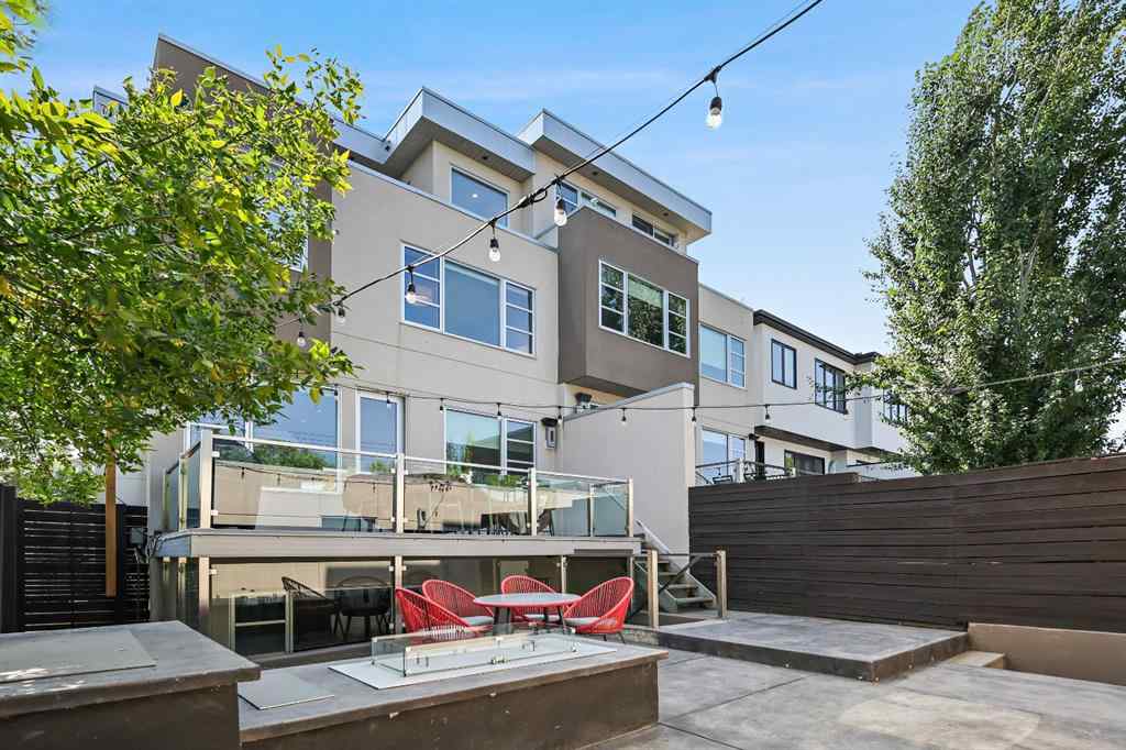 MLS® A2256014 - 2102 28 Avenue SW in Richmond Calgary, Residential