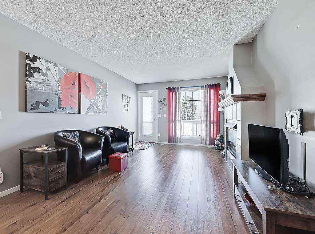 MLS® A2256015 - 120 Freeman Way NW in NONE High River, Residential