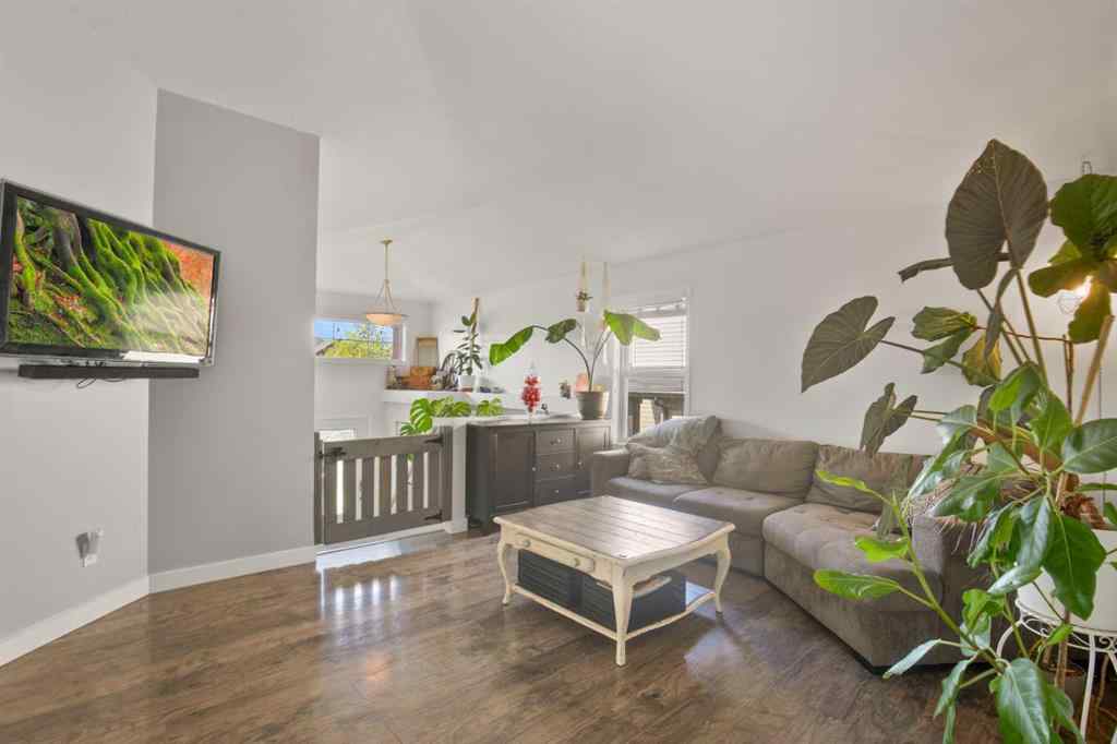 MLS® A2256018 - 88 Jones Crescent  in Johnstone Park Red Deer, Residential