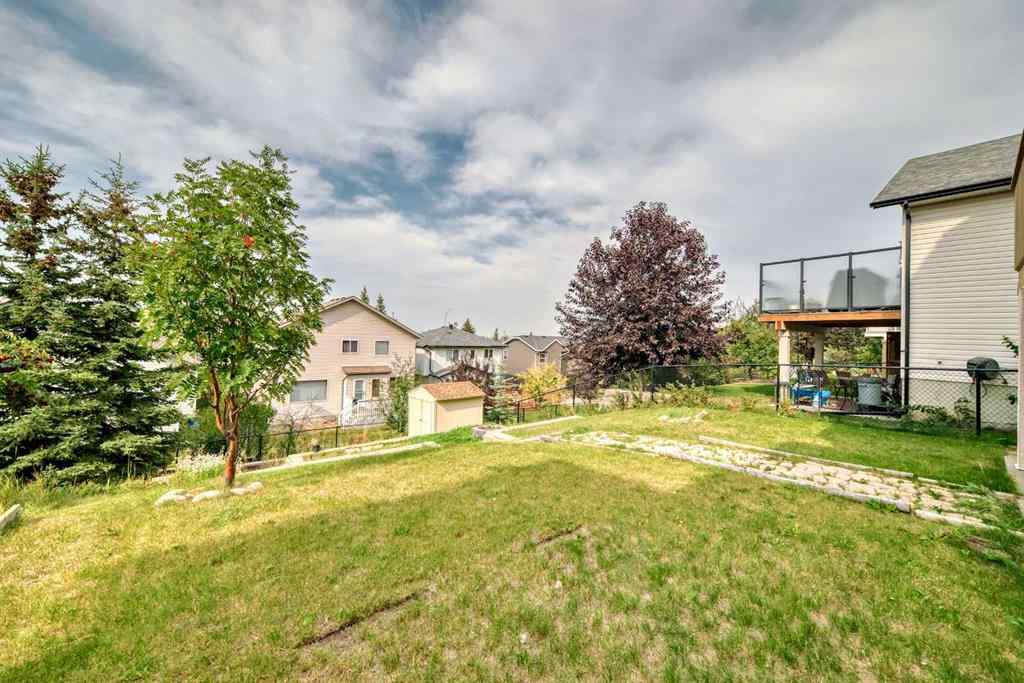 MLS® A2256021 - 307 Edgebrook Park NW in Edgemont Calgary, Residential