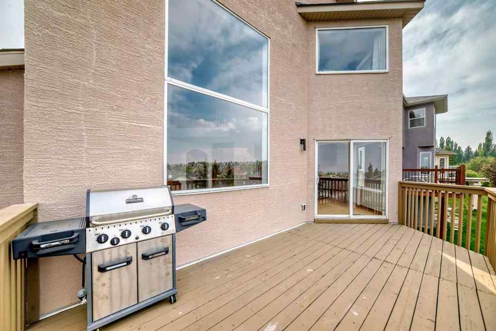 MLS® A2256021 - 307 Edgebrook Park NW in Edgemont Calgary, Residential