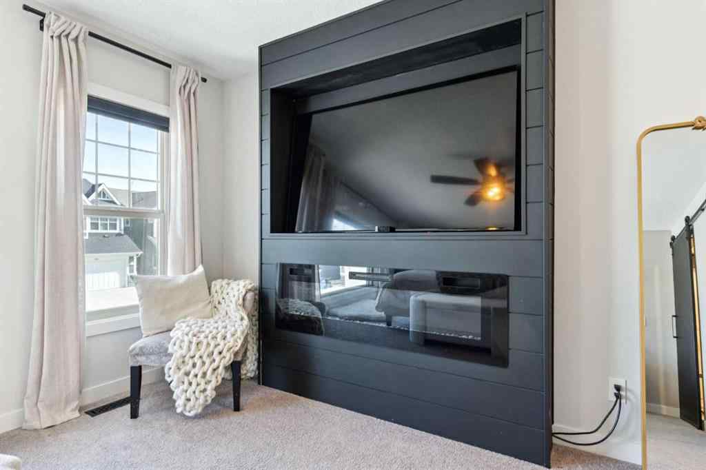 MLS® A2256023 - 206 Riviera View  in Riviera Cochrane, Residential
