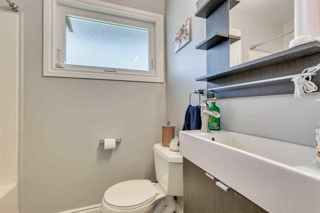 MLS® A2256026 - Unit #12 6440 4 Street NW in Thorncliffe Calgary, Residential