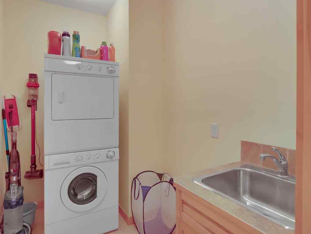 MLS® A2256028 - Unit #2 729 4th Street  in South Canmore Canmore, Residential