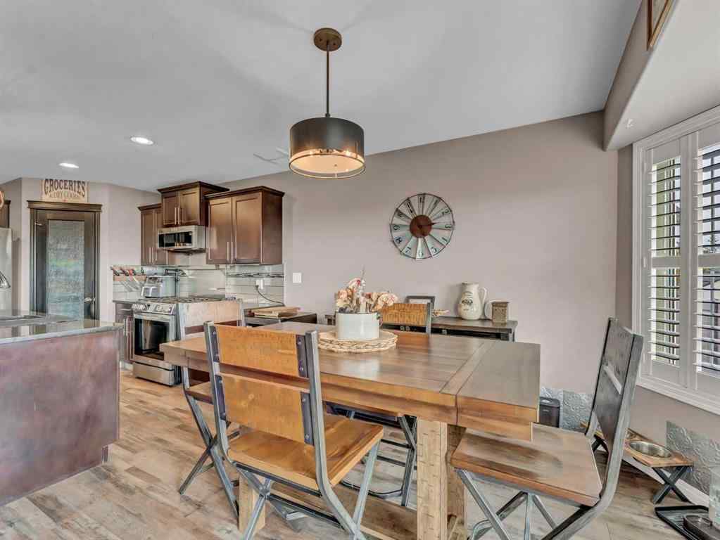 MLS® A2256031 - 518 Somerside View SE in Southland Medicine Hat, Residential