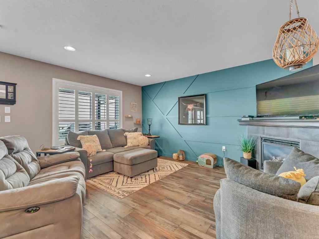 MLS® A2256031 - 518 Somerside View SE in Southland Medicine Hat, Residential