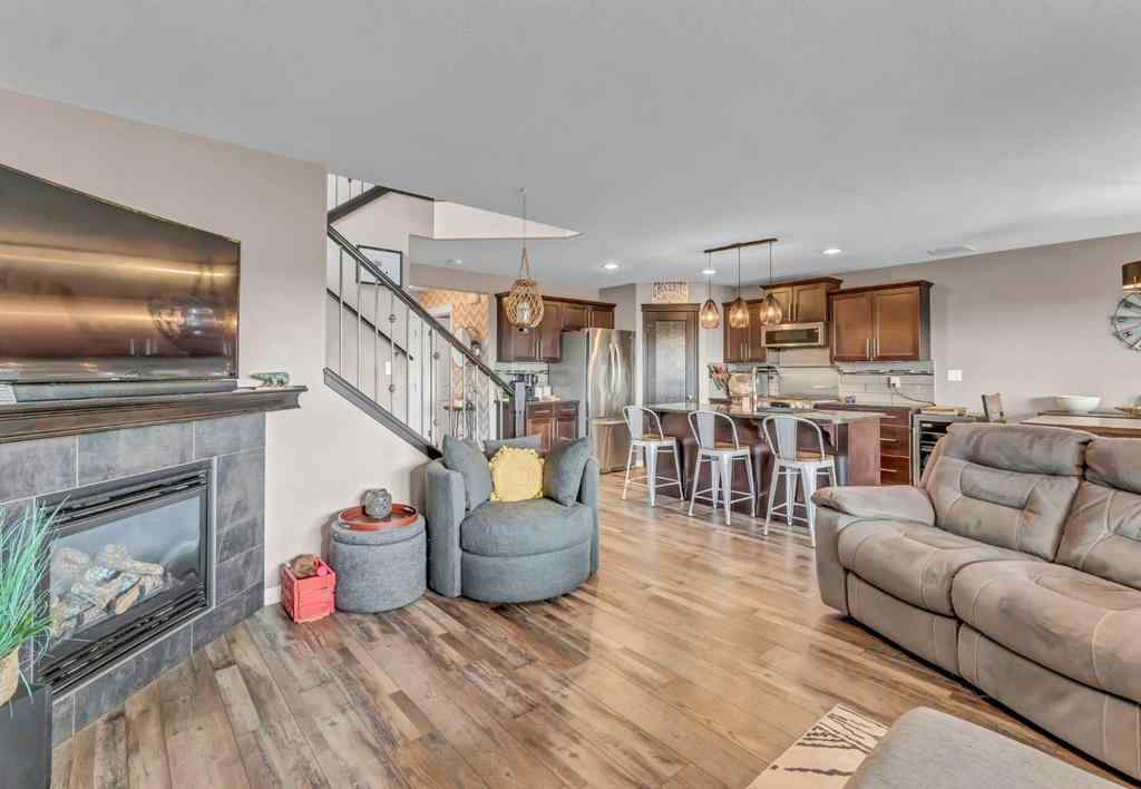 MLS® A2256031 - 518 Somerside View SE in Southland Medicine Hat, Residential