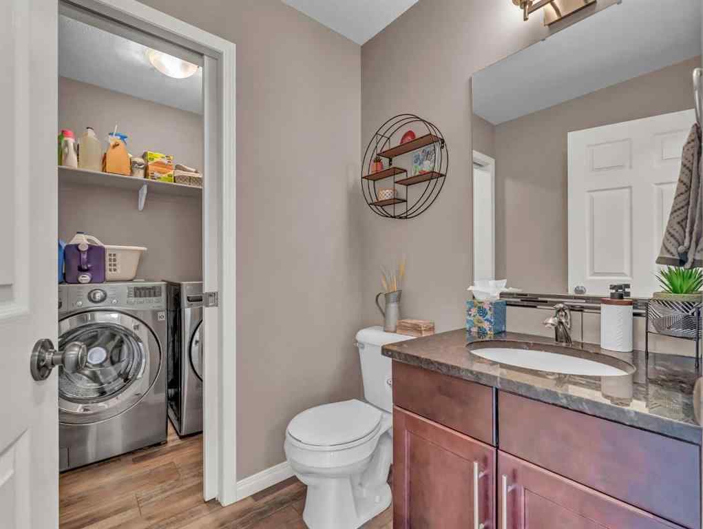 MLS® A2256031 - 518 Somerside View SE in Southland Medicine Hat, Residential