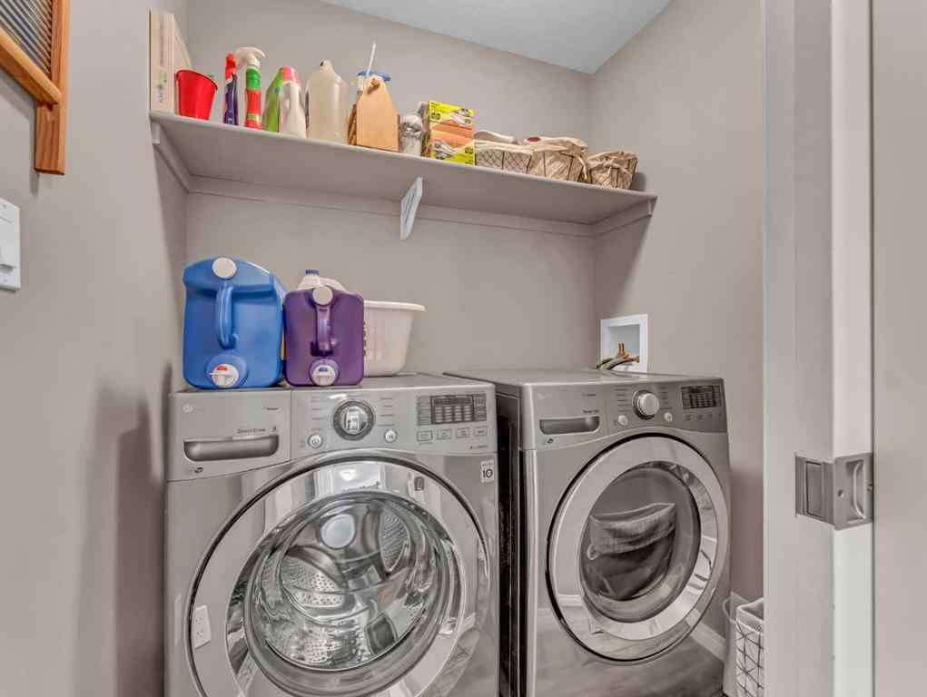 MLS® A2256031 - 518 Somerside View SE in Southland Medicine Hat, Residential