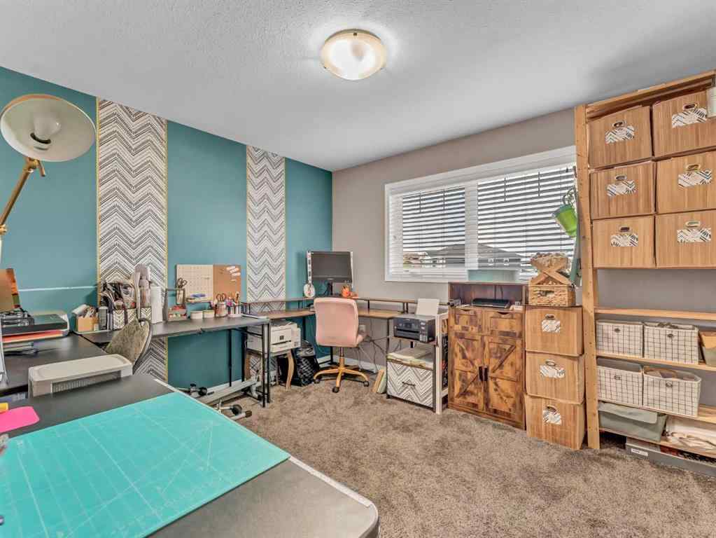 MLS® A2256031 - 518 Somerside View SE in Southland Medicine Hat, Residential