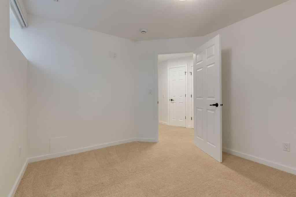 MLS® A2256033 - 3910 3 Street NW in Highland Park Calgary, Residential
