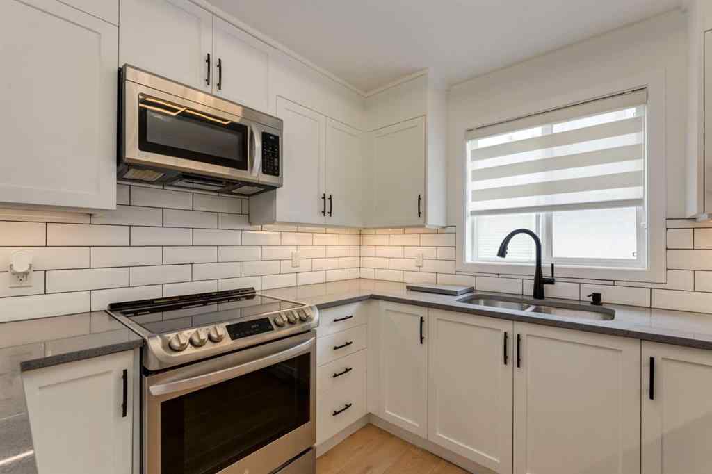 MLS® A2256033 - 3910 3 Street NW in Highland Park Calgary, Residential