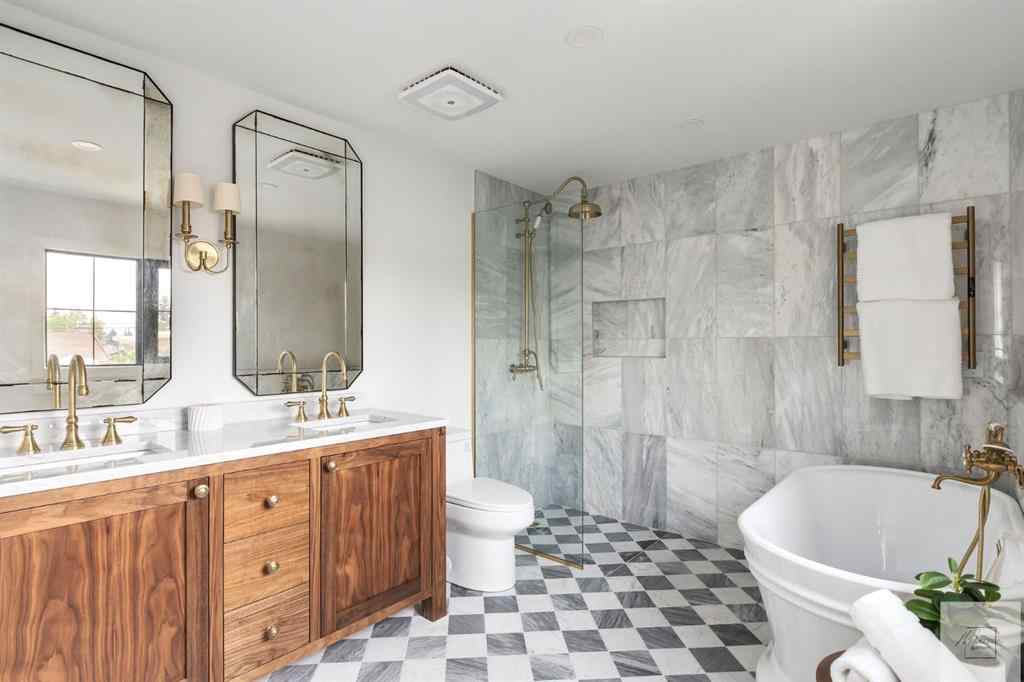 MLS® A2256035 - 1011 Lake Wapta Way SE in Lake Bonavista Calgary, Residential