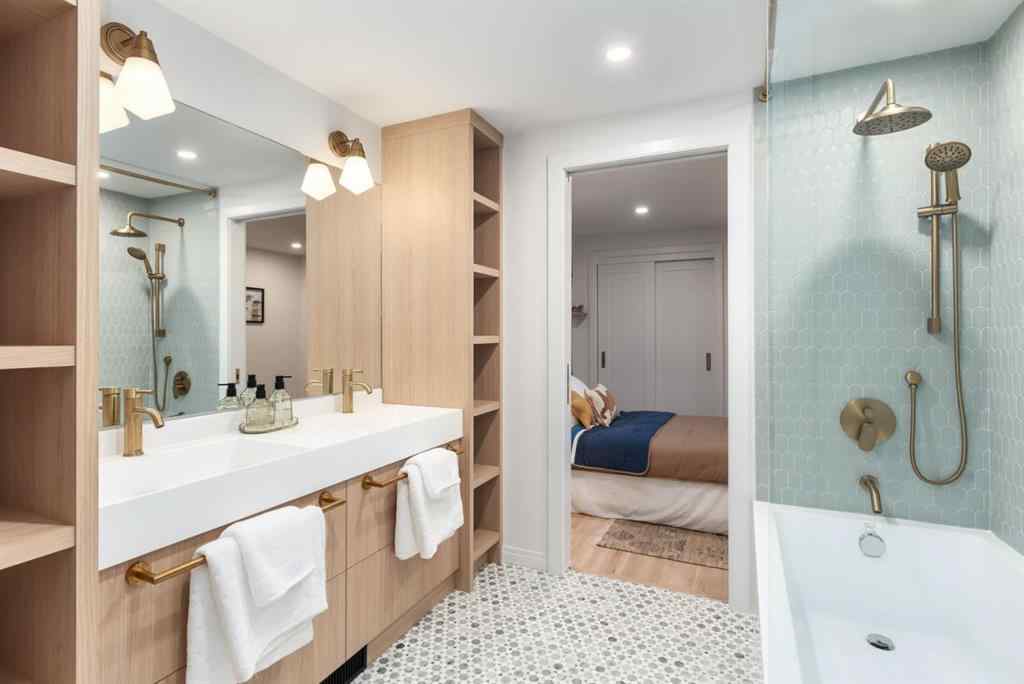 MLS® A2256035 - 1011 Lake Wapta Way SE in Lake Bonavista Calgary, Residential