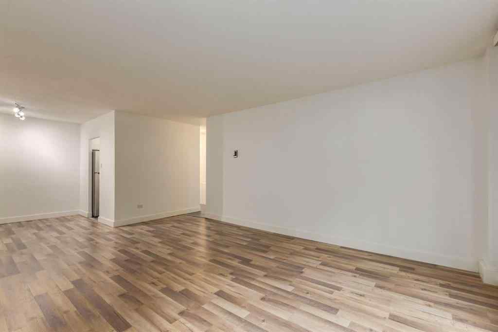 MLS® A2256040 - Unit #203 1027 Cameron Avenue SW in Lower Mount Royal Calgary, Residential