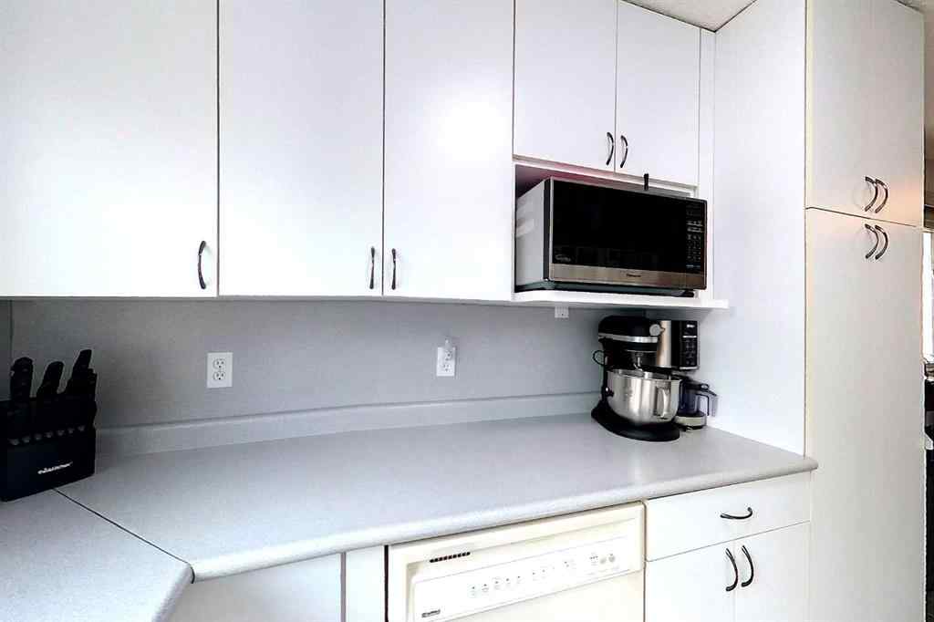 MLS® A2256045 - 5036 12 Avenue   in Edson Edson, Residential