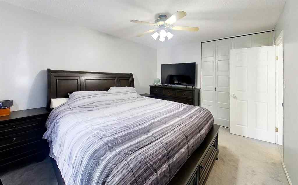 MLS® A2256045 - 5036 12 Avenue   in Edson Edson, Residential