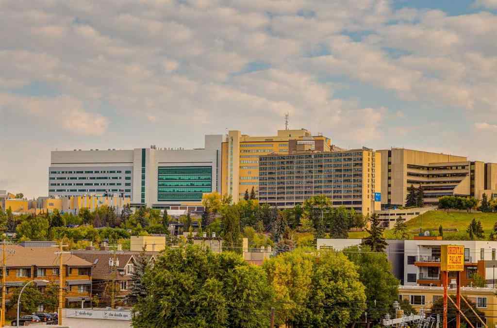 MLS® A2256046 - Unit #406 3412 Parkdale Boulevard NW in Parkdale Calgary, Residential