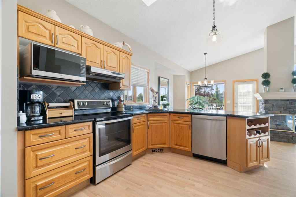 MLS® A2256047 - 99 Citadel Grove NW in Citadel Calgary, Residential