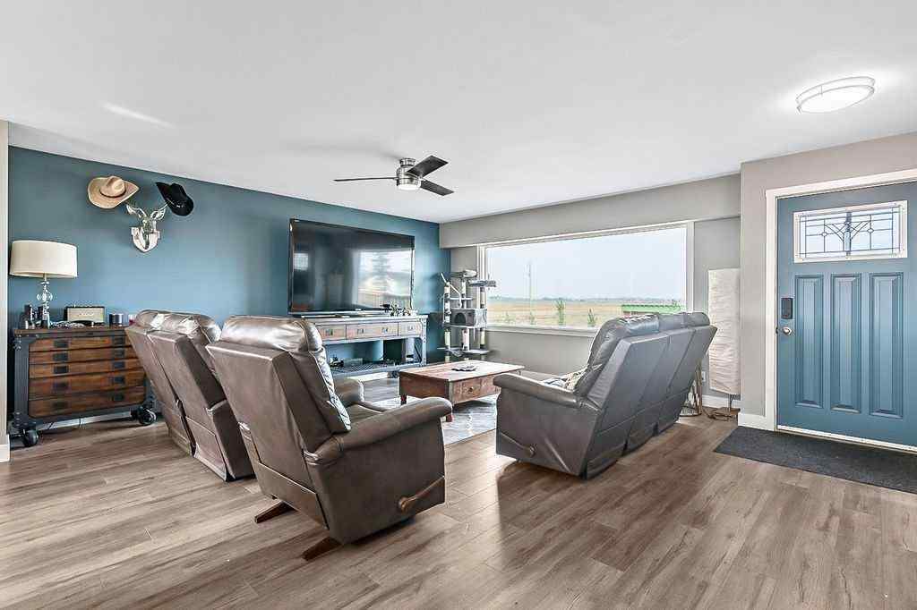 MLS® A2256052 - 233055 Range Road 250   in NONE Rural Wheatland County, Residential