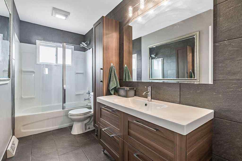 MLS® A2256052 - 233055 Range Road 250   in NONE Rural Wheatland County, Residential