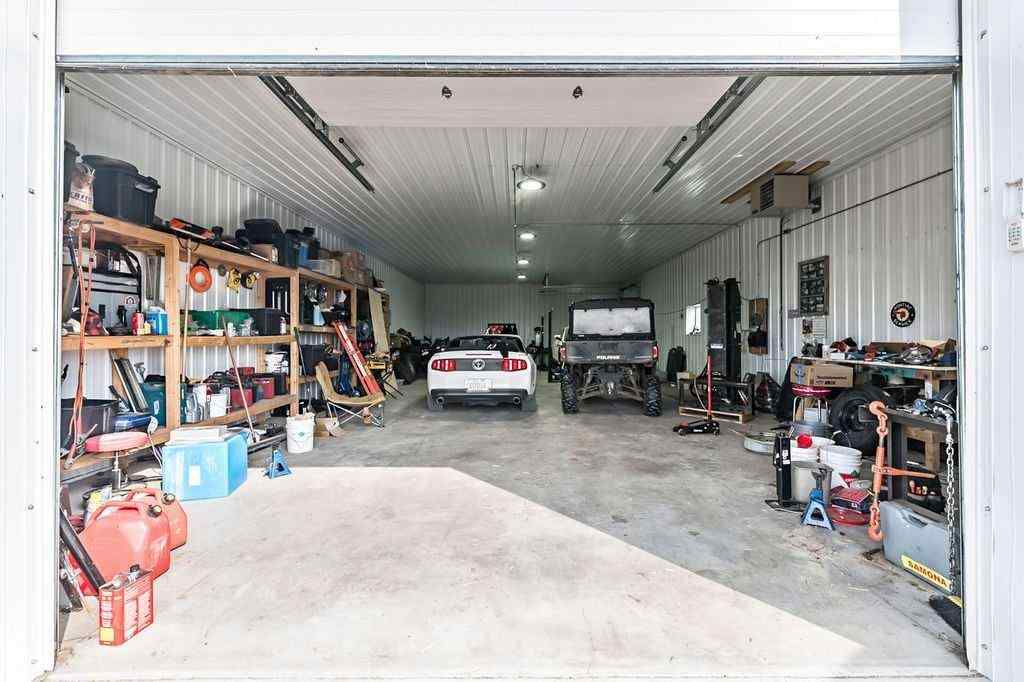 MLS® A2256052 - 233055 Range Road 250   in NONE Rural Wheatland County, Residential