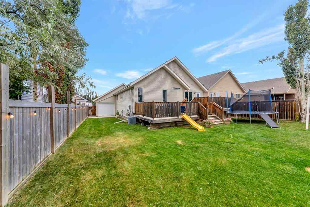 MLS® A2256053 - 1607 54 Avenue Close  in College Park Lloydminster, Residential