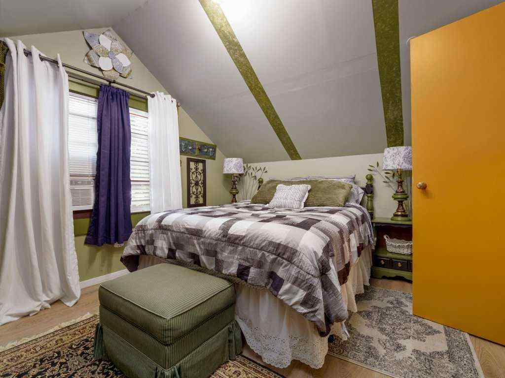 MLS® A2256054 - 121 Center Avenue  in NONE Milk River, Residential