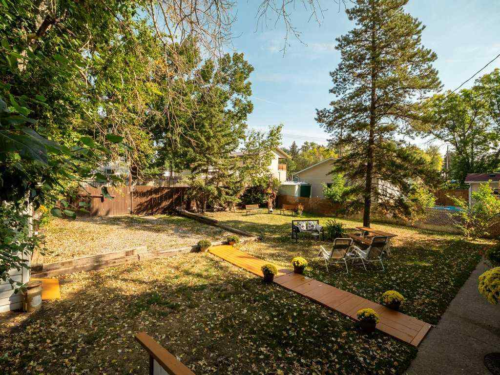 MLS® A2256054 - 121 Center Avenue  in NONE Milk River, Residential