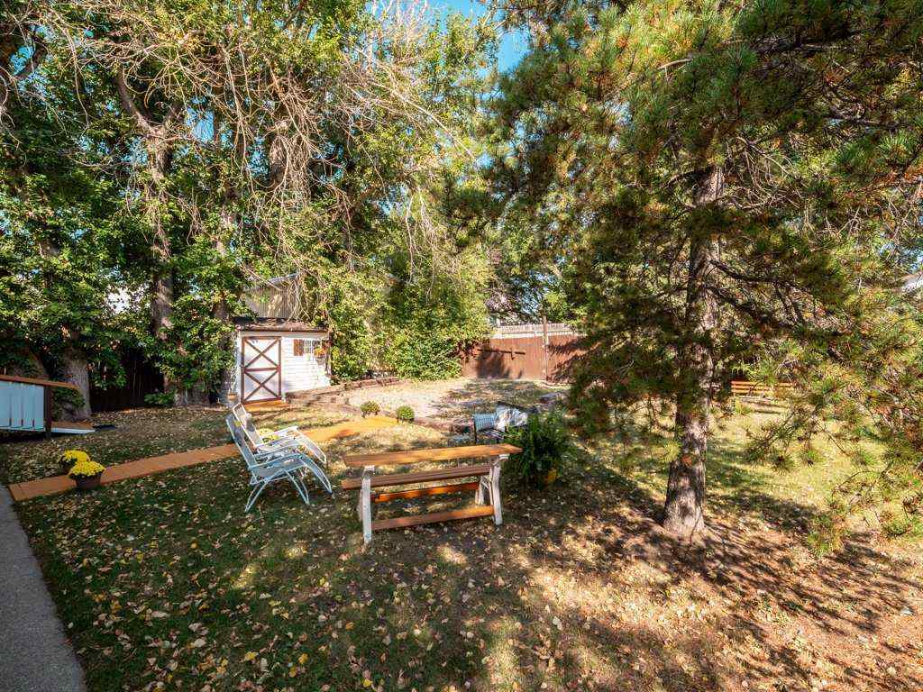 MLS® A2256054 - 121 Center Avenue  in NONE Milk River, Residential