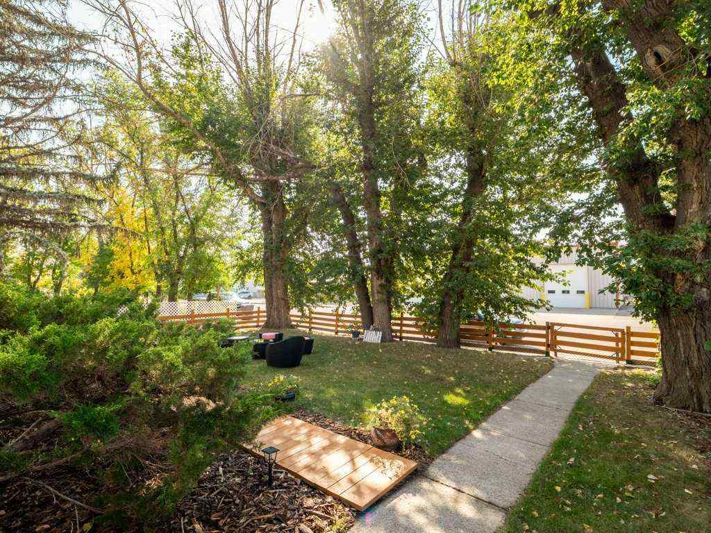 MLS® A2256054 - 121 Center Avenue  in NONE Milk River, Residential