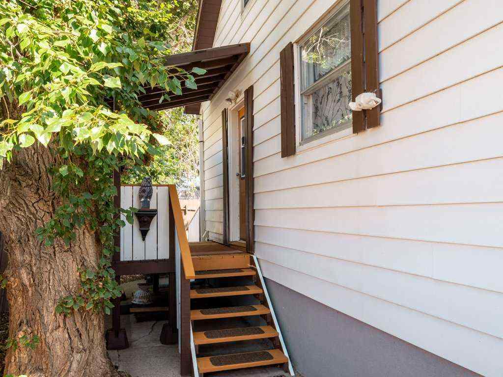 MLS® A2256054 - 121 Center Avenue  in NONE Milk River, Residential