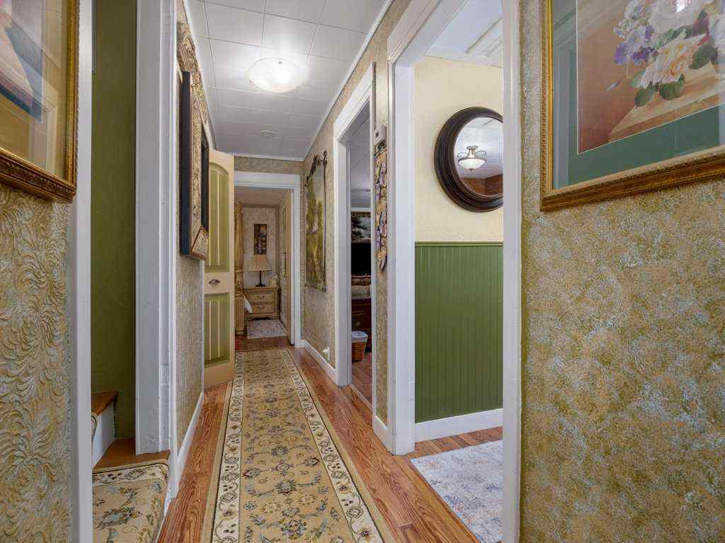 MLS® A2256054 - 121 Center Avenue  in NONE Milk River, Residential