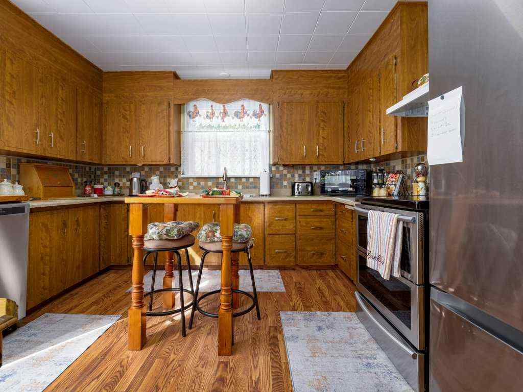 MLS® A2256054 - 121 Center Avenue  in NONE Milk River, Residential