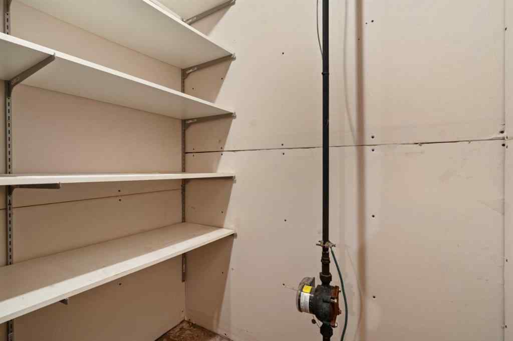 MLS® A2256057 - 6521 49 Avenue  in Grandview Camrose, Residential
