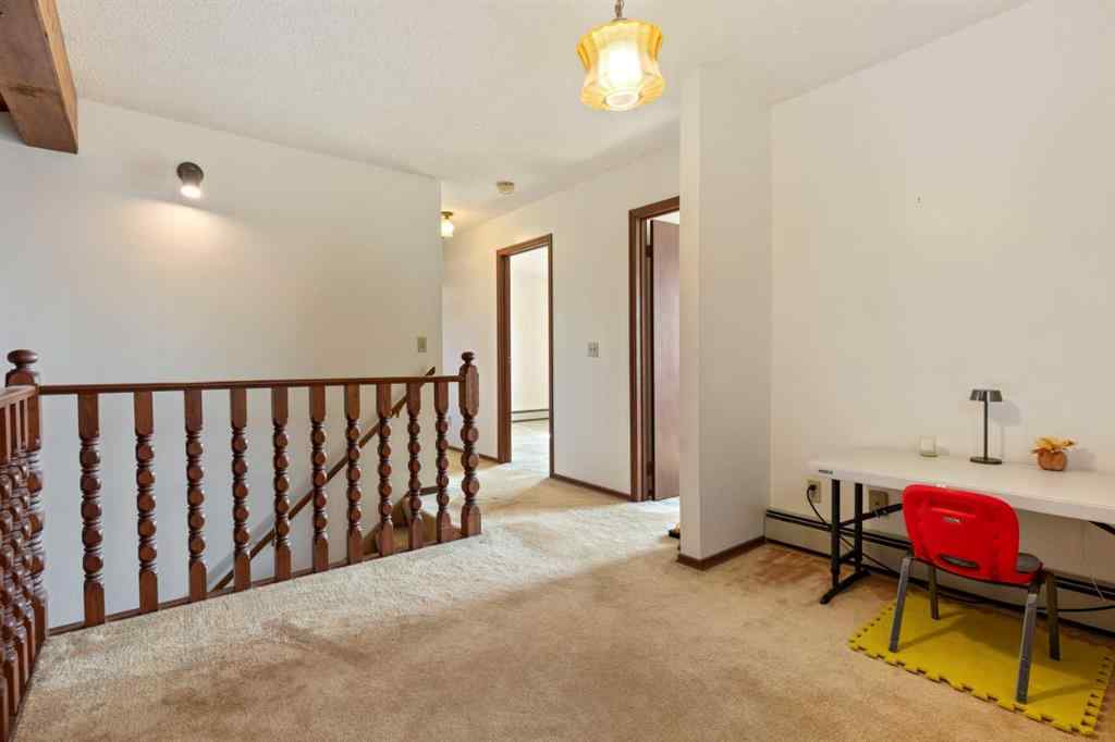 MLS® A2256057 - 6521 49 Avenue  in Grandview Camrose, Residential